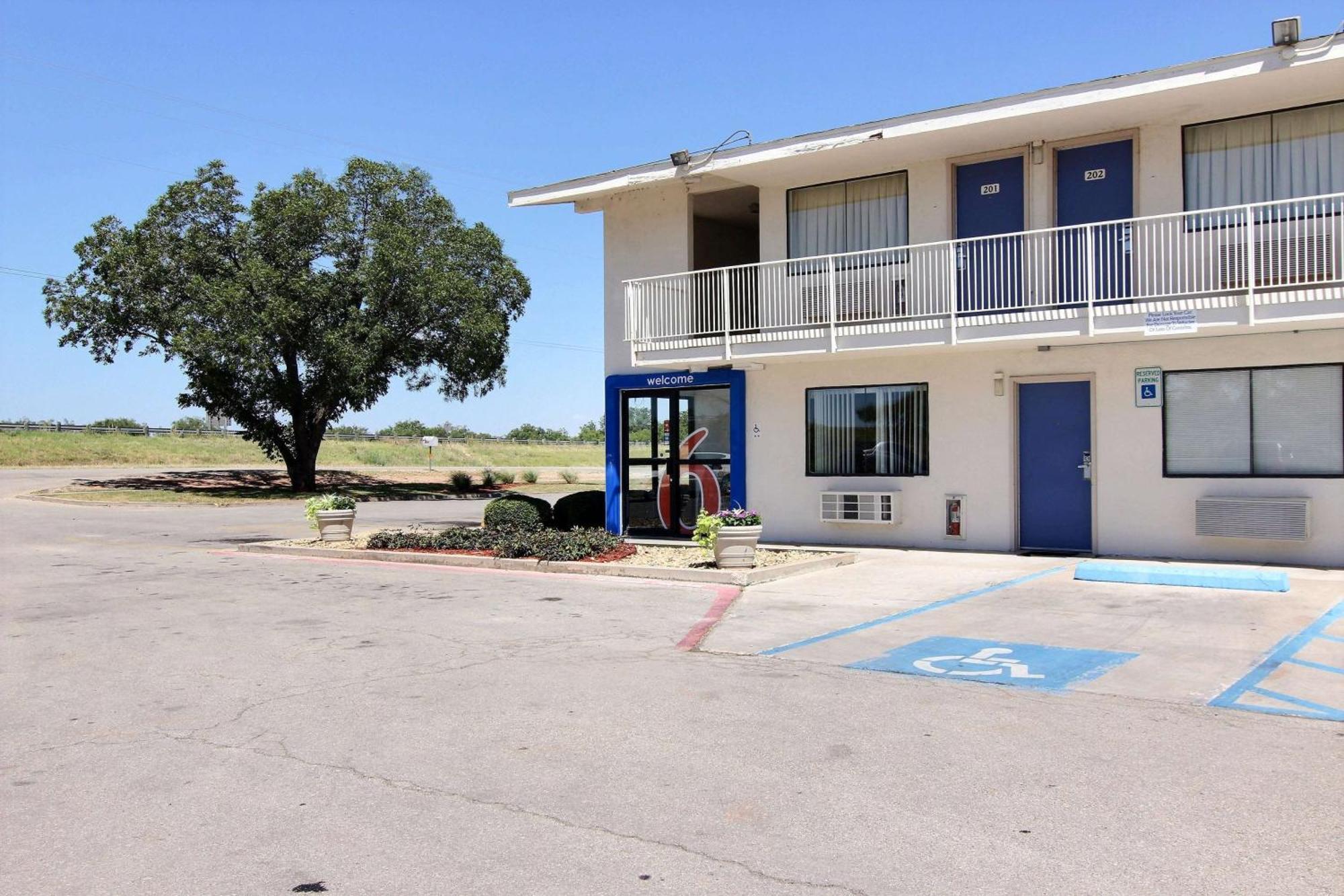 4 Affordable Hotels Close to Frontier Texas, Abilene
