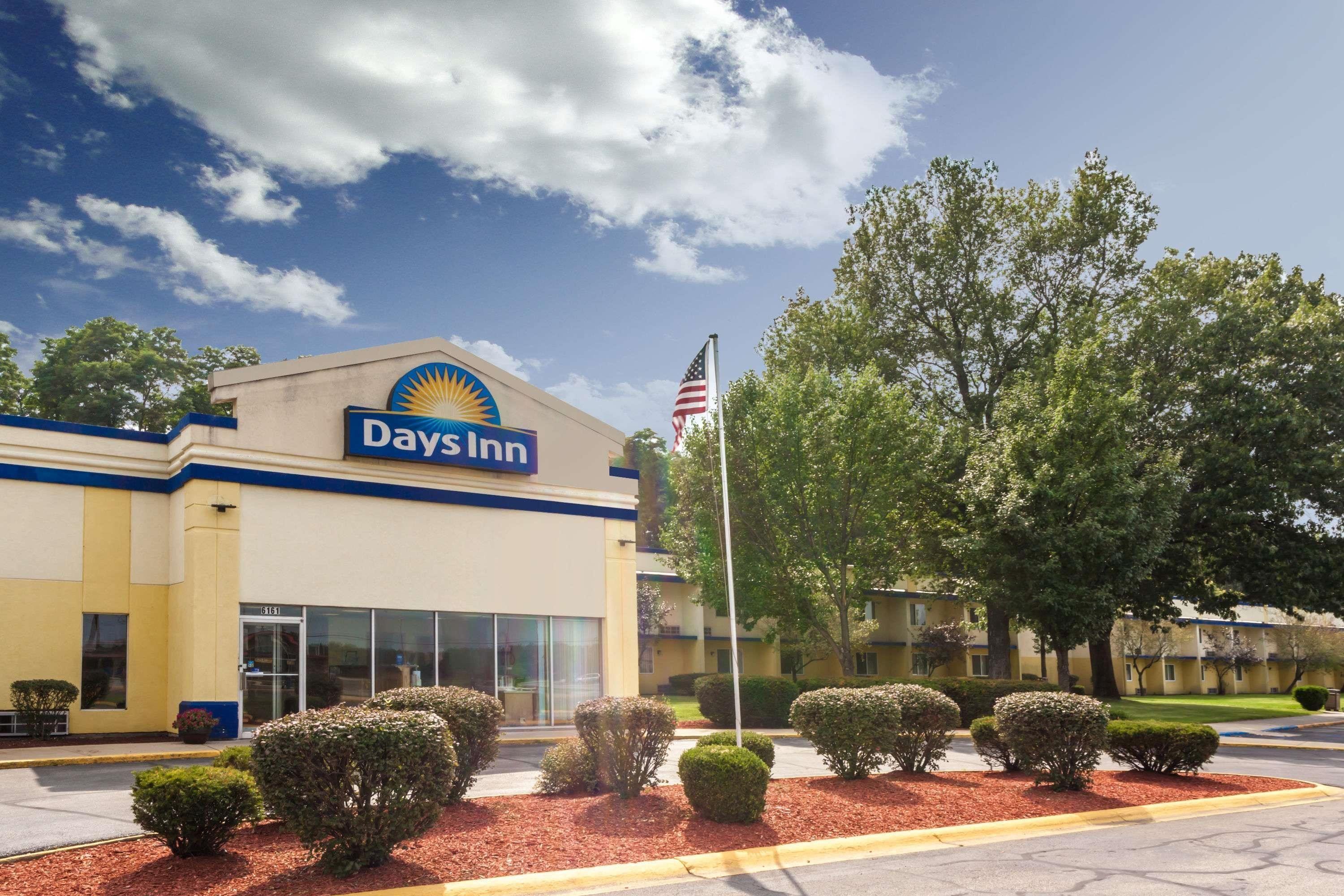 Staying Near Dogwood Park: 4 Resort Hotels Compared