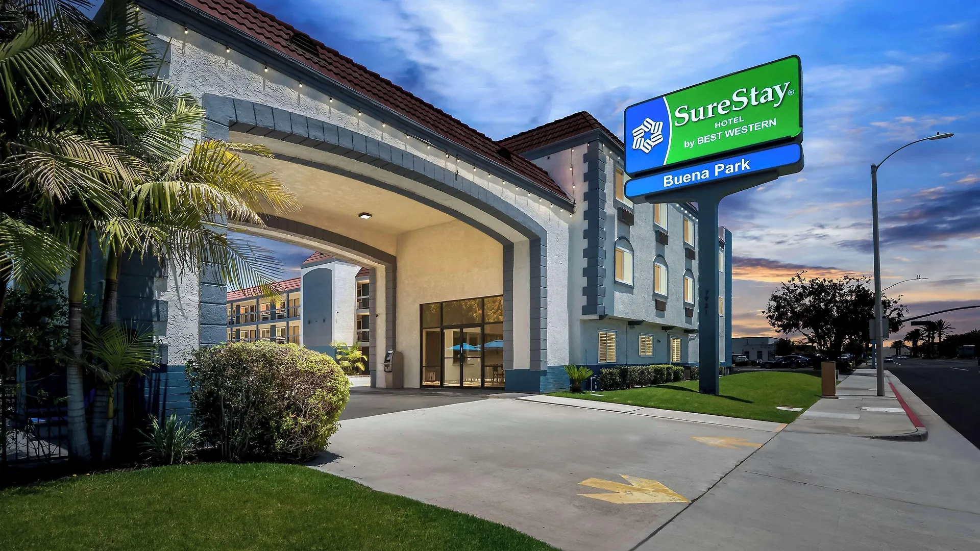 5 Smart Golf Hotels Near KPCA Presbyterian Theological Worth Booking