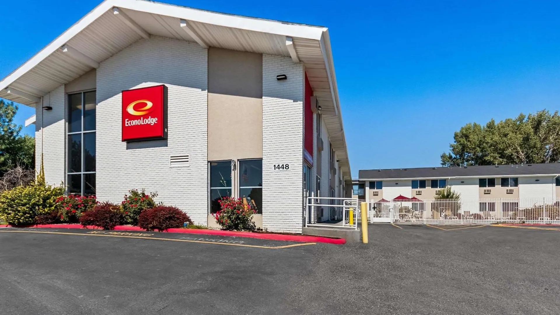 4 Central Hotels Near Idaho Falls Recovery Center Worth Booking